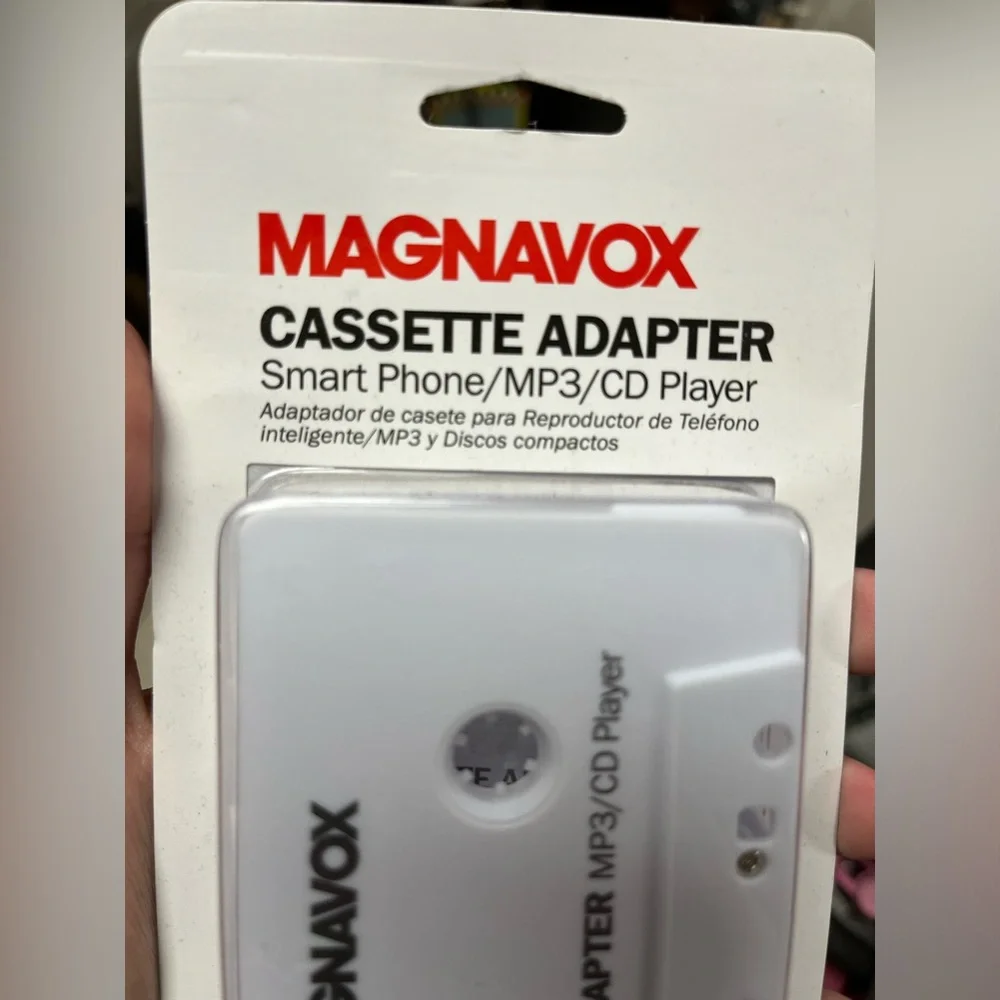 Magnavox cassette adapter Smart Phone/ MP3 / CD player